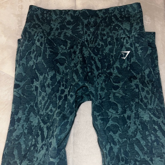 Gymshark Adapt Leggings - Picture 2 of 3